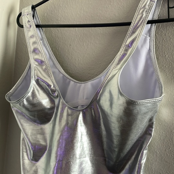 Silver metálica  strashy swimsuit L super cute - Picture 4 of 4
